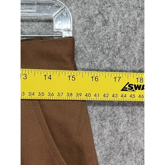 Tilley Wanderer Halifax Pants Wanderer Collection Brown Size 30 NWT - Picture 8 of 10